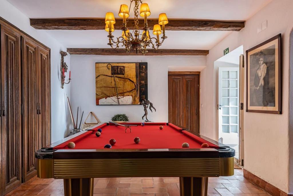 Unique Luxurious 17-Century Smart Chapel In Historical Center - Sintra Wow Villa Buitenkant foto