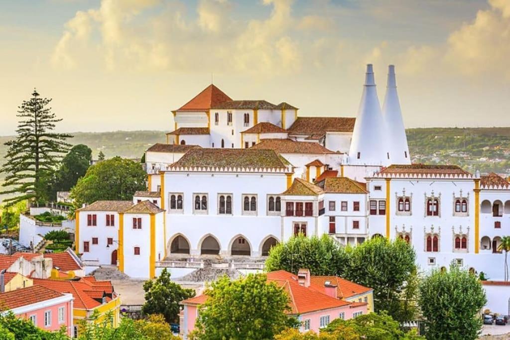 Unique Luxurious 17-Century Smart Chapel In Historical Center - Sintra Wow Villa Buitenkant foto
